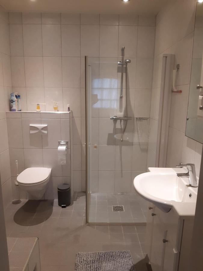 Op Ut Schoor Apartamento Sint-Oedenrode Exterior foto
